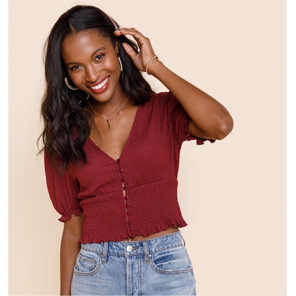 Francesca’s Women’s Small Maroon Cropped Blouse
